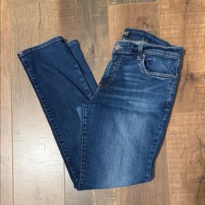 Kut from the Kloth Medium Dark Blue Boyfriend Jeans